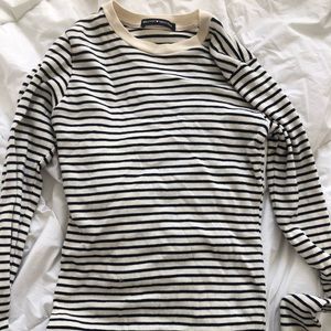 Brandy Melville fitted T shirt